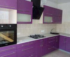 Фиолетовая кухня на заказ